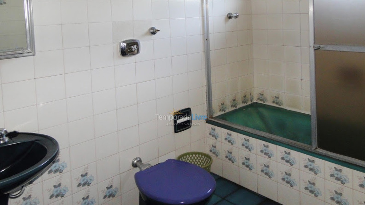 Casa para aluguel de temporada em Ubatuba (Enseada)