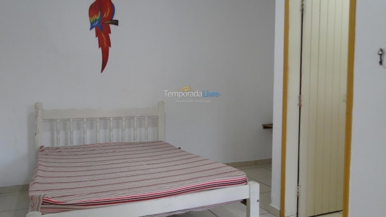 Casa para aluguel de temporada em Ubatuba (Enseada)