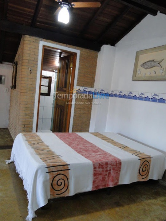 Casa para aluguel de temporada em Ubatuba (Enseada)