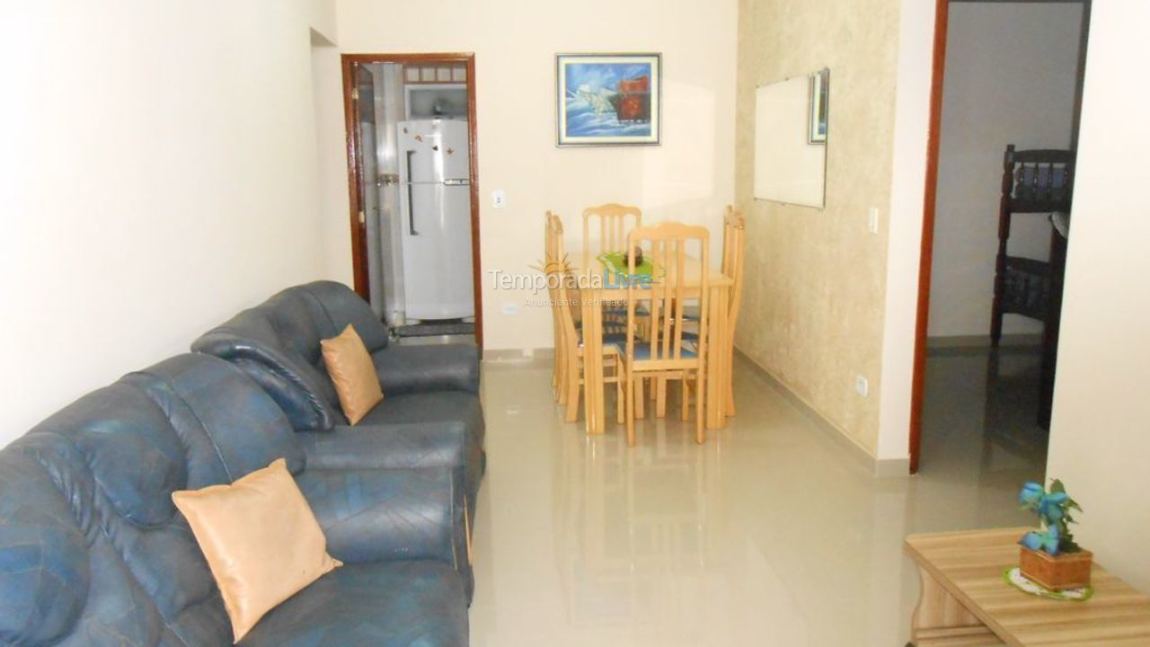 Apartment for vacation rental in Mongaguá (Centro)