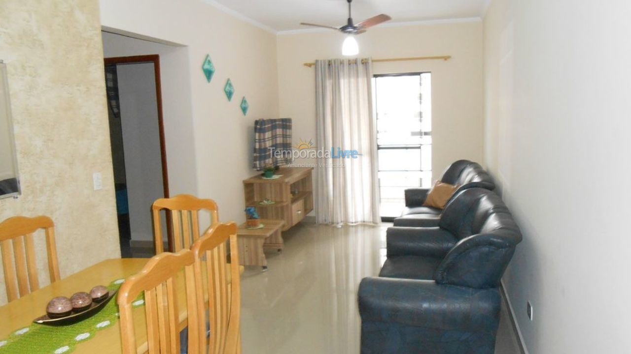 Apartment for vacation rental in Mongaguá (Centro)