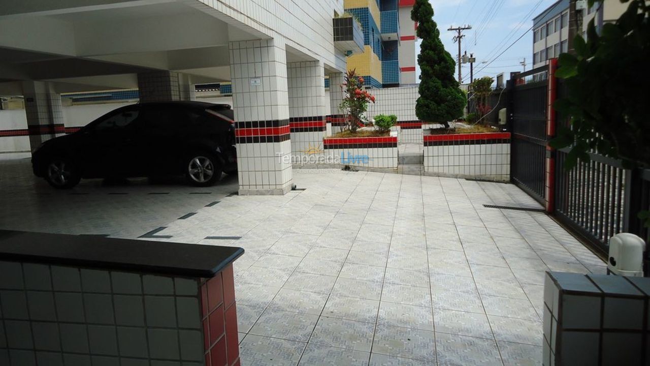 Apartment for vacation rental in Mongaguá (Centro)