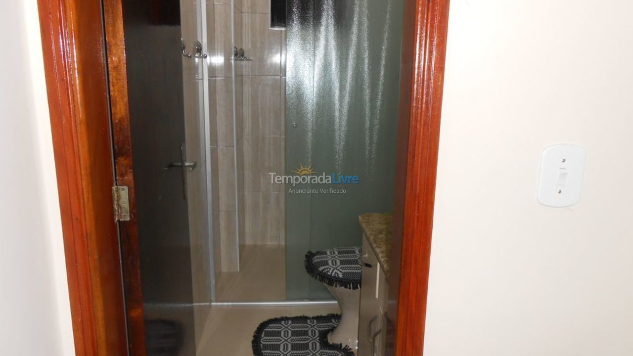 Apartment for vacation rental in Mongaguá (Centro)