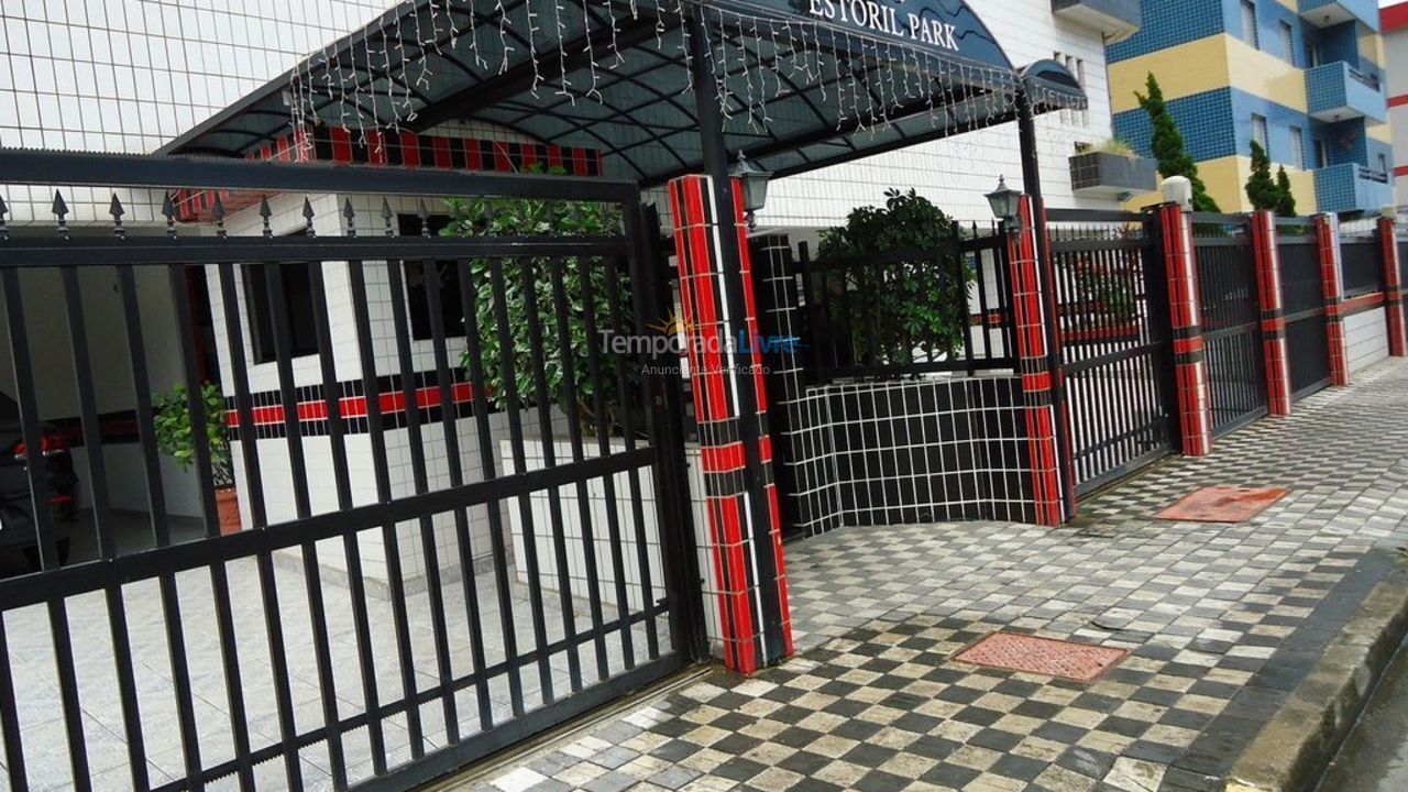 Apartment for vacation rental in Mongaguá (Centro)