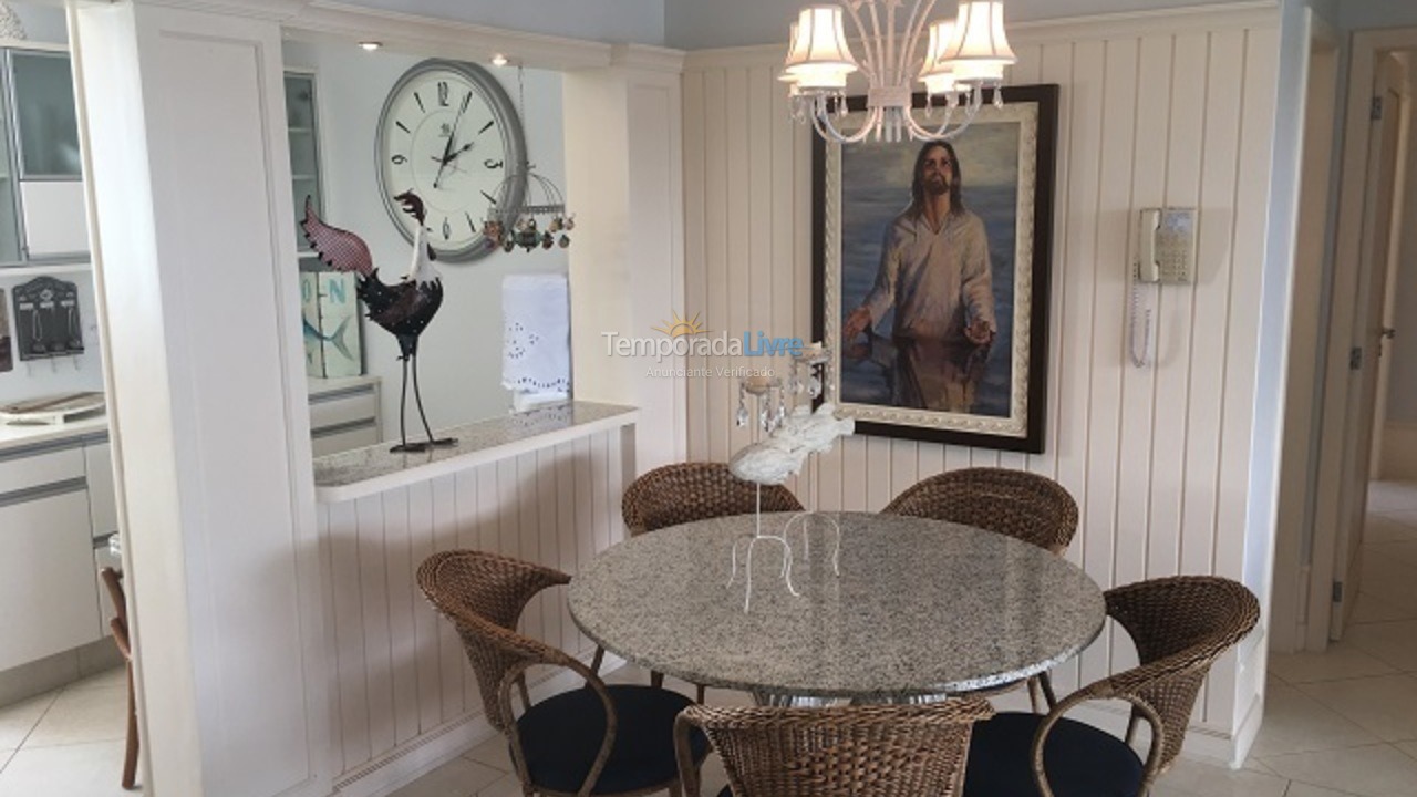 Apartment for vacation rental in Florianópolis (Praia Brava)