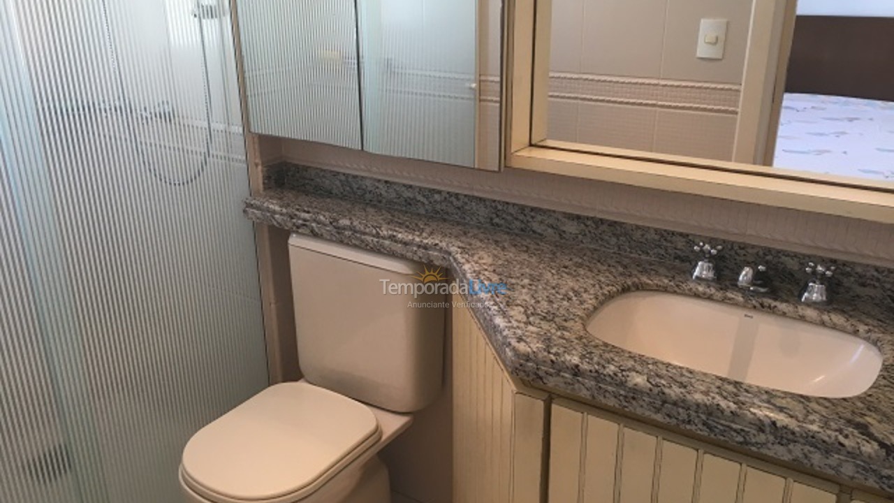 Apartment for vacation rental in Florianópolis (Praia Brava)