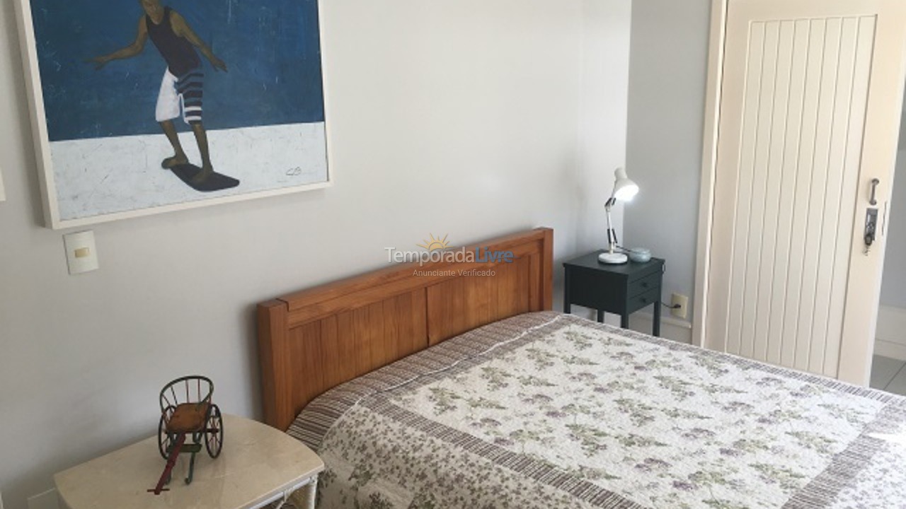 Apartment for vacation rental in Florianópolis (Praia Brava)