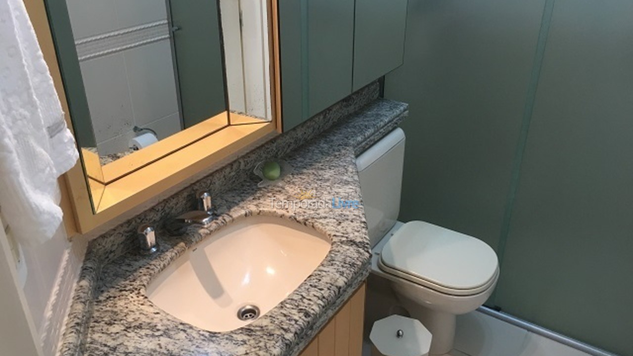 Apartment for vacation rental in Florianópolis (Praia Brava)