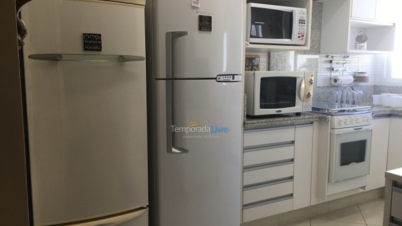 Apartment for vacation rental in Florianópolis (Praia Brava)