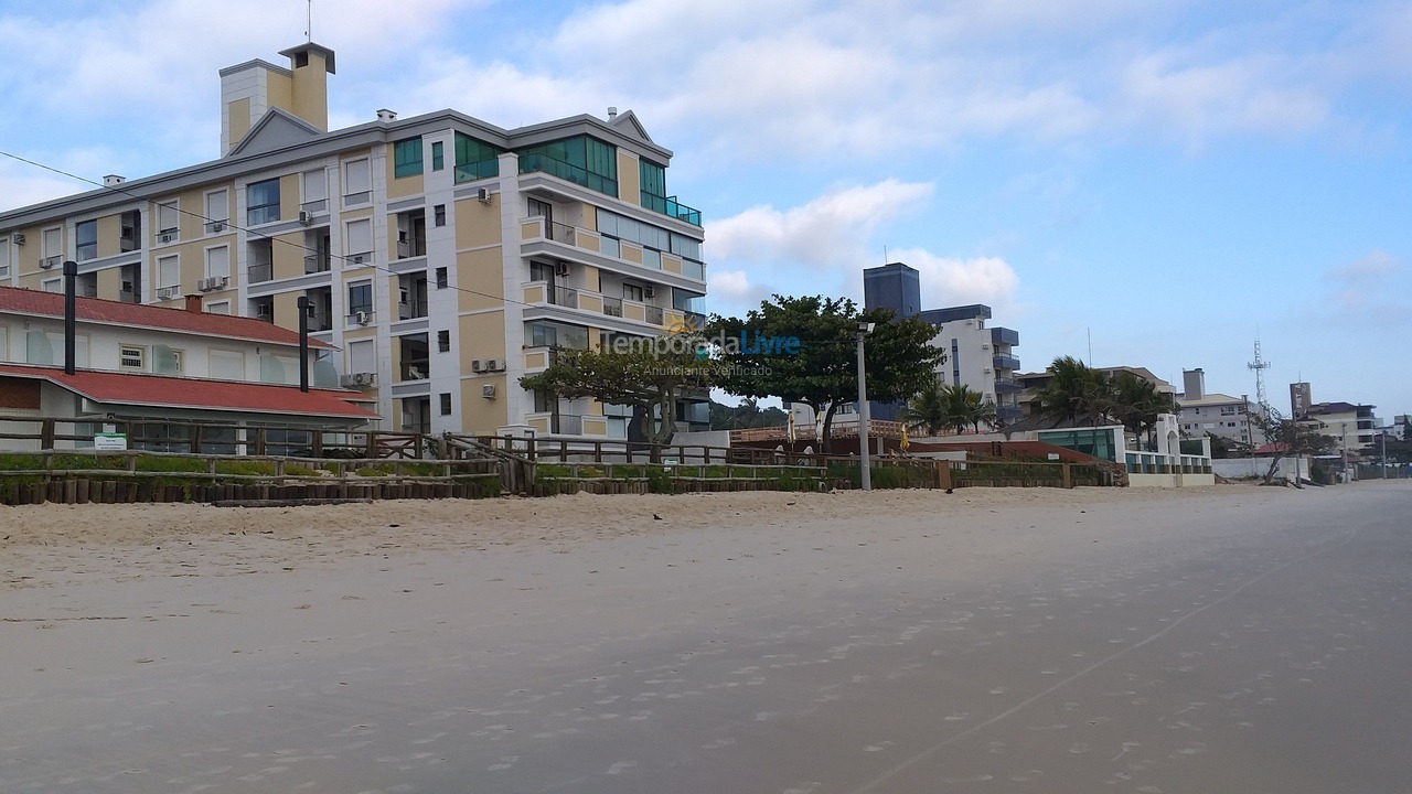 Apartamento para aluguel de temporada em Florianopolis (Praia dos Ingleses)