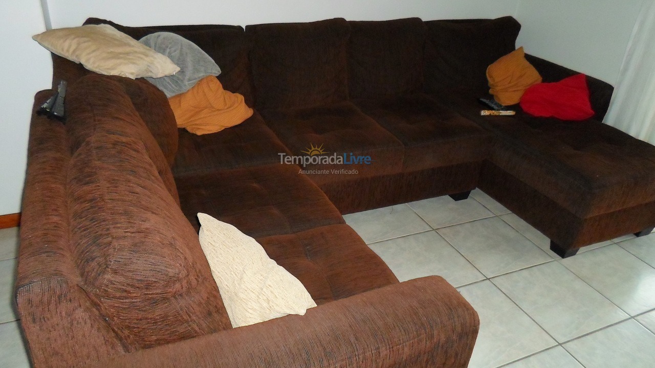 Apartamento para aluguel de temporada em Itapema (Meia Praia)