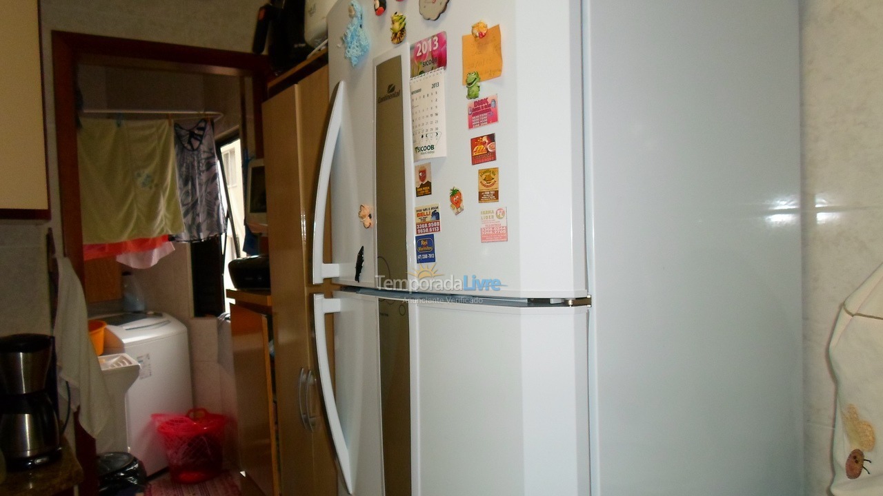 Apartamento para aluguel de temporada em Itapema (Meia Praia)