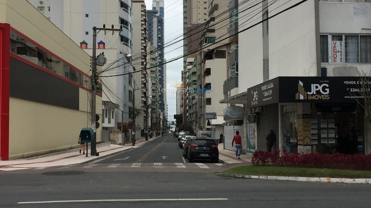 Apartment for vacation rental in Balneário Camboriú (Praia Central)