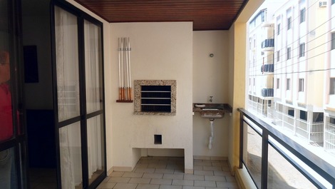 Apartamento para alugar em Itapema - Meia Praia