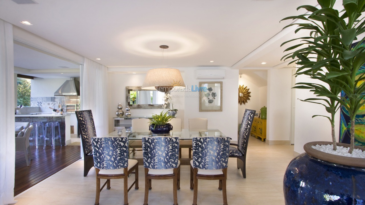 Casa para alquiler de vacaciones em São Sebastião (Juquehy)