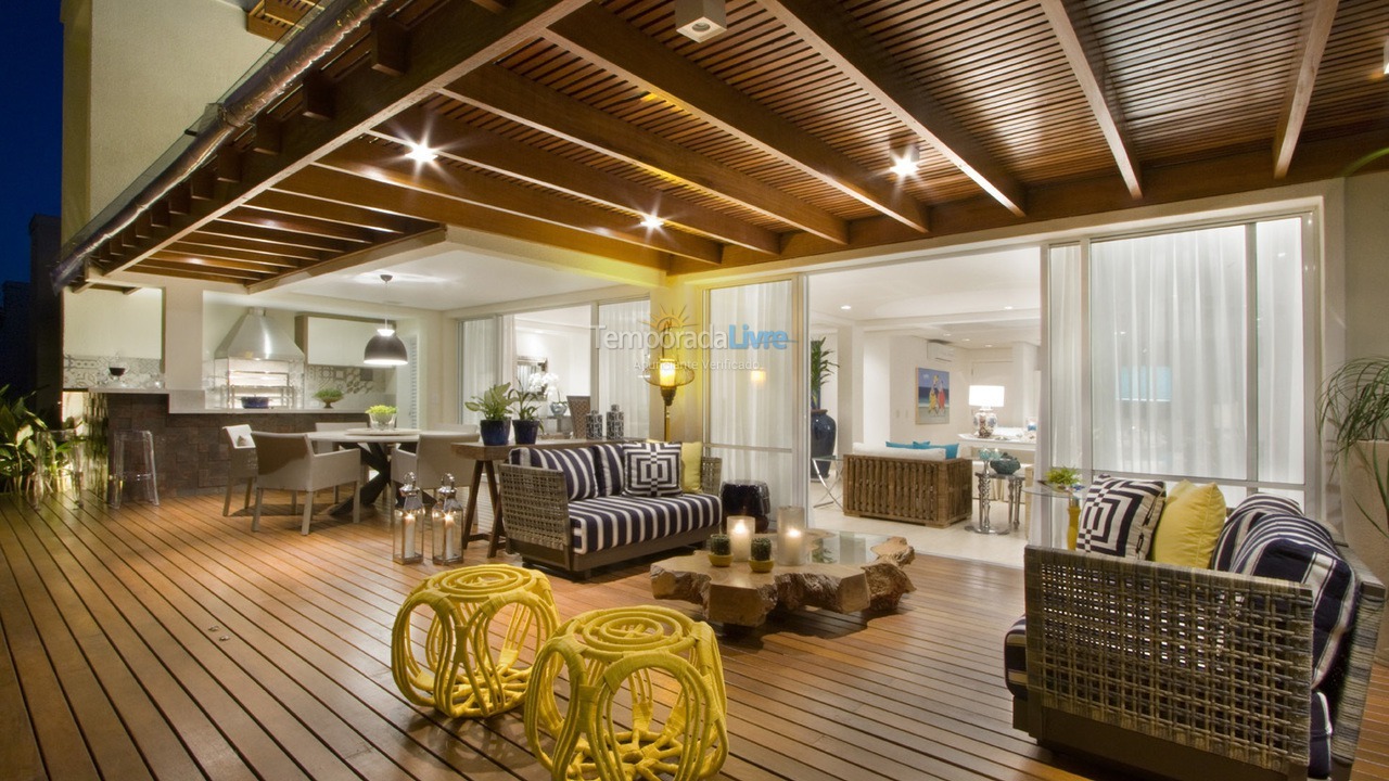 Casa para alquiler de vacaciones em São Sebastião (Juquehy)