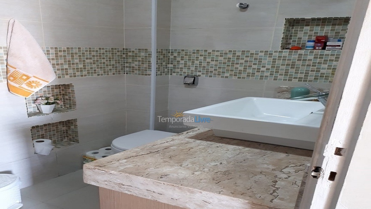 Apartamento para aluguel de temporada em Guarujá (Astúrias)