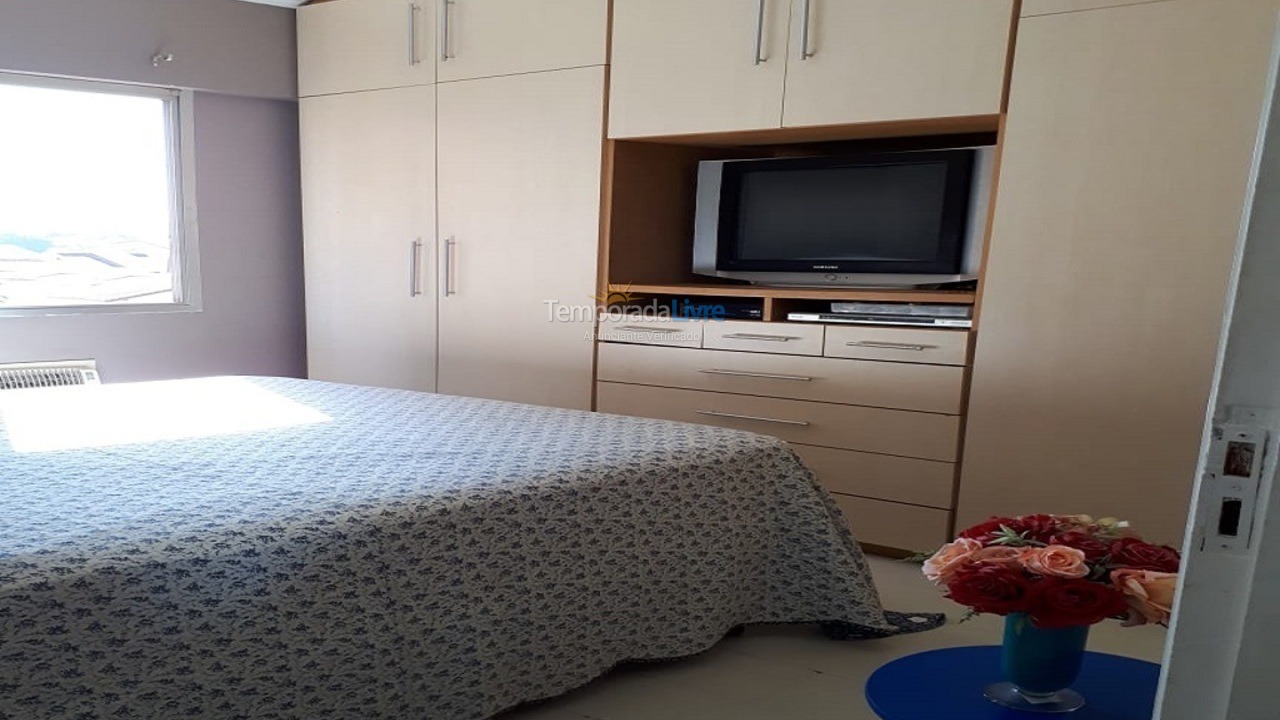 Apartamento para aluguel de temporada em Guarujá (Astúrias)
