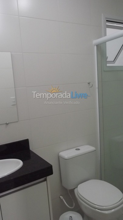 Apartamento para aluguel de temporada em Ubatuba (Praia das Toninhas)