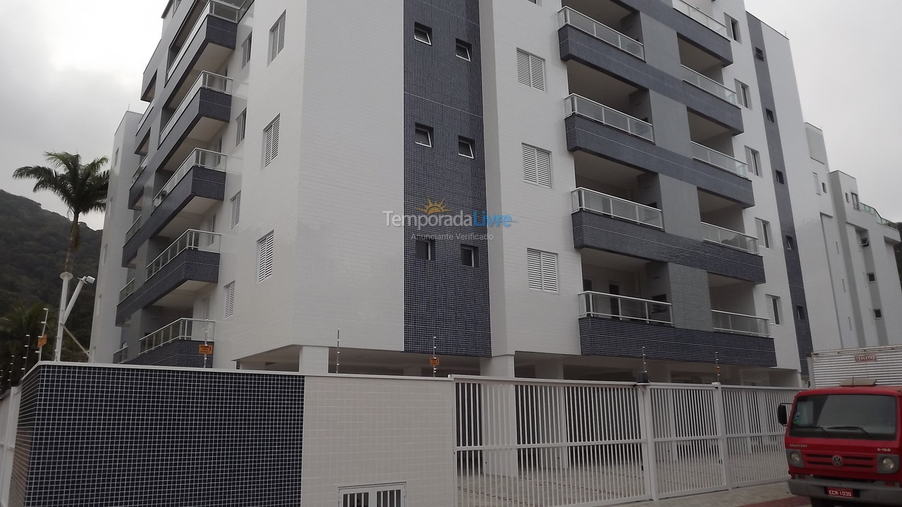 Apartamento para aluguel de temporada em Ubatuba (Praia das Toninhas)