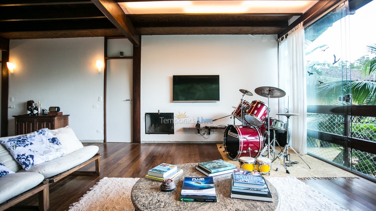Casa para aluguel de temporada em São Sebastião (Maresias)
