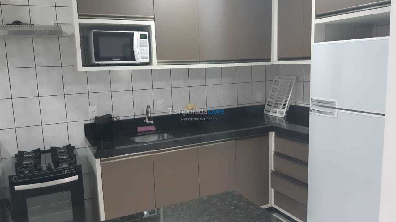 Apartamento para alquiler de vacaciones em Itapema (Meia Praia)
