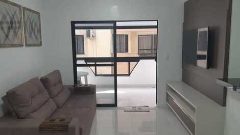 Apartamento de 3 dormitorios con aire acondicionado en primera línea de playa en el corazón de Meia Praia.