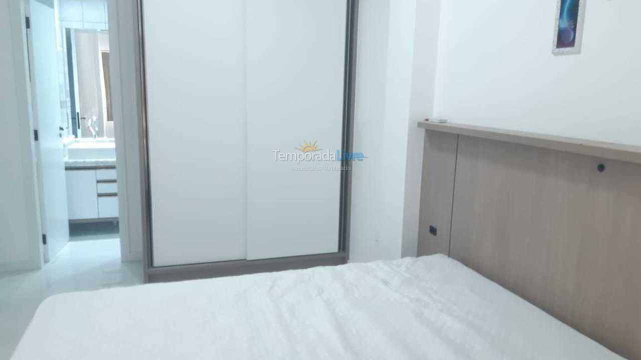 Apartamento para alquiler de vacaciones em Itapema (Meia Praia)