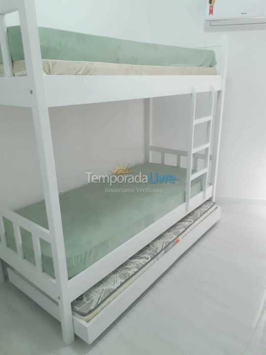 Apartamento para alquiler de vacaciones em Itapema (Meia Praia)