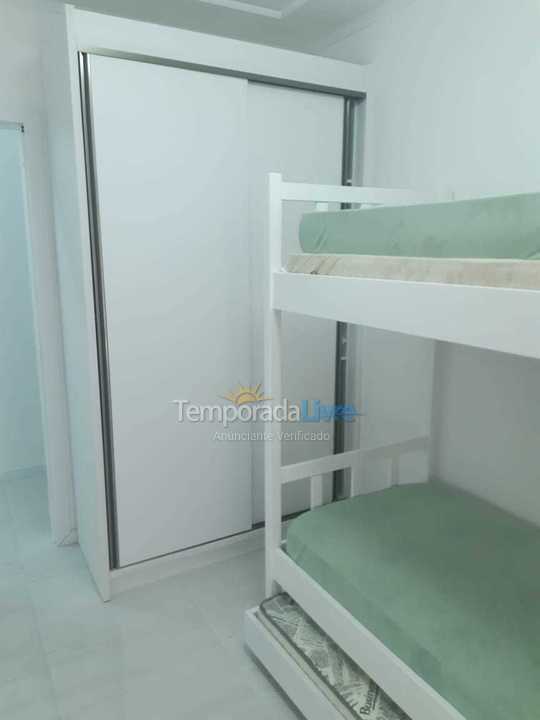 Apartamento para alquiler de vacaciones em Itapema (Meia Praia)