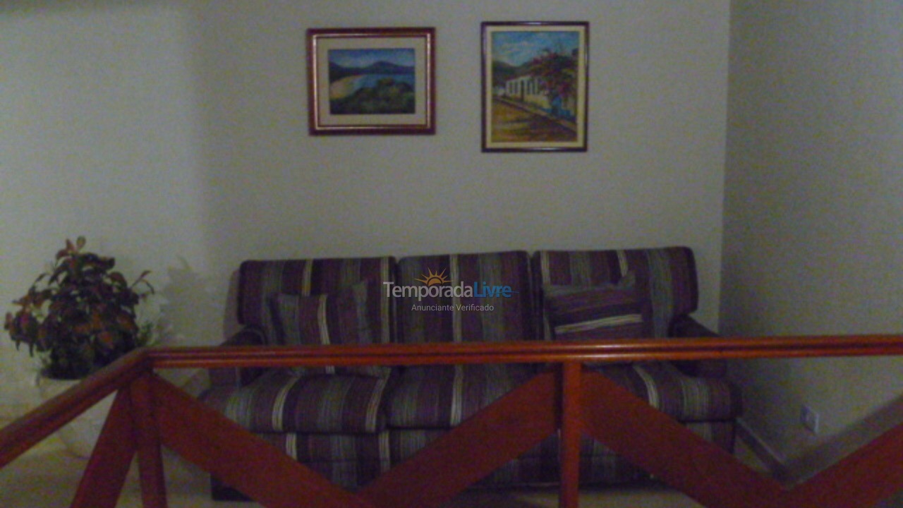 Casa para alquiler de vacaciones em Ubatuba (Enseada)