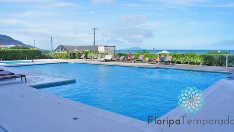 Alto nivel, frente al mar con 2 suites!