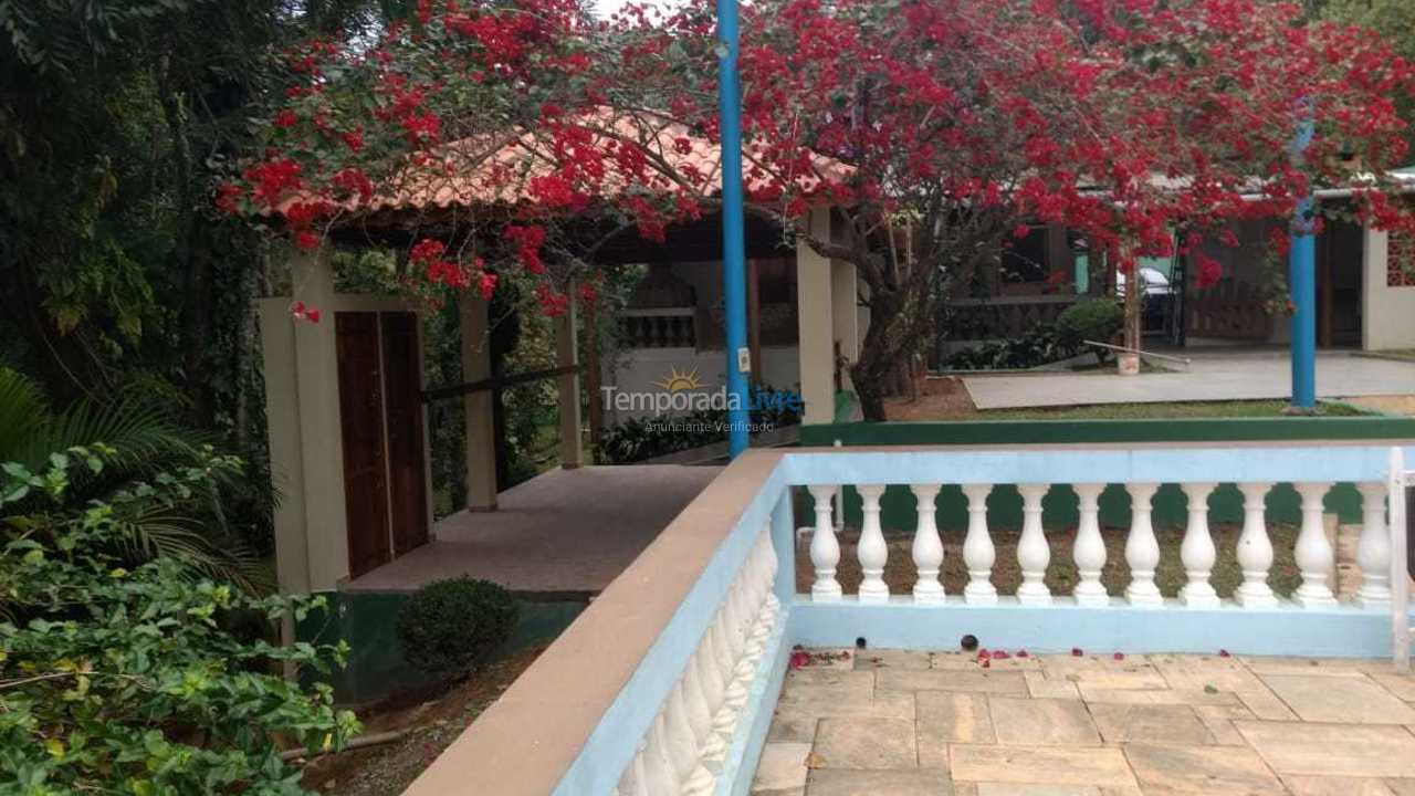 Granja para alquiler de vacaciones em Mairinque (Condomínio Porta do Sol)