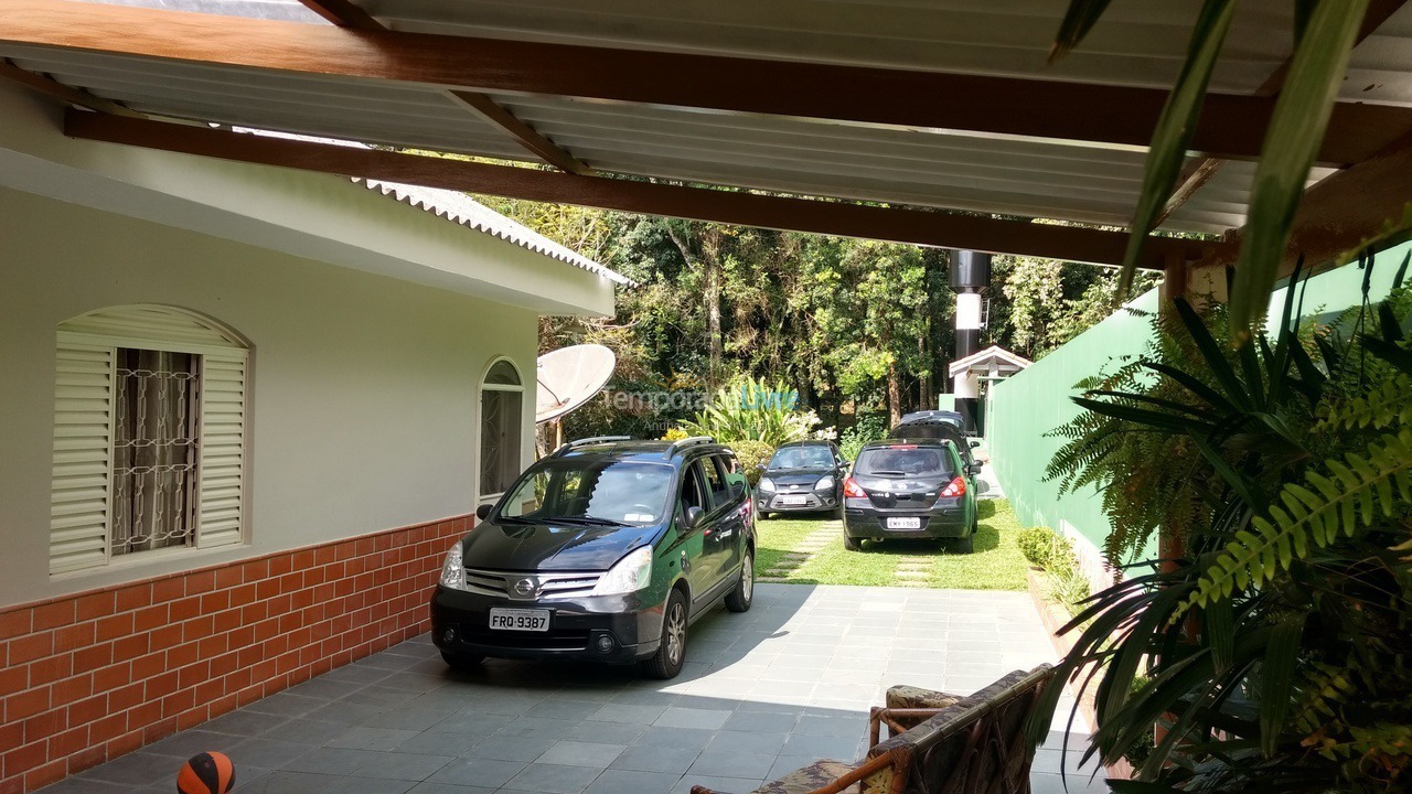 Granja para alquiler de vacaciones em Mairinque (Condomínio Porta do Sol)