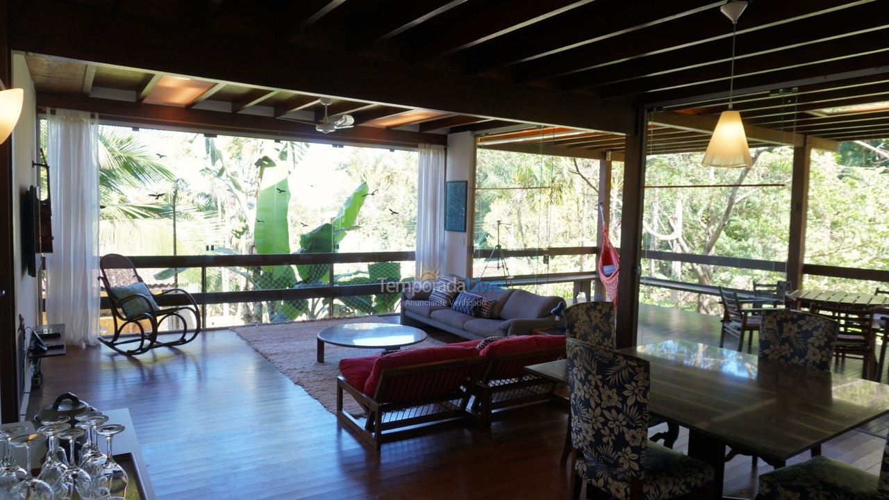 Casa para aluguel de temporada em São Sebastião (Maresias)