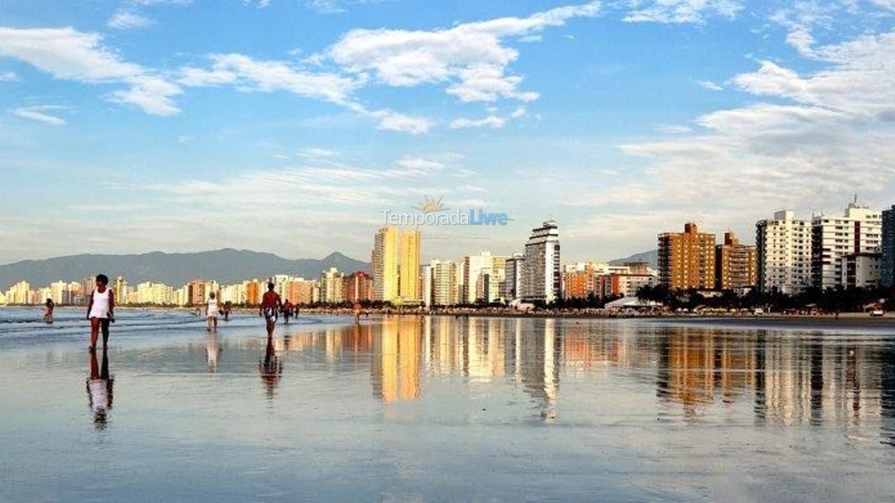 Apartamento para aluguel de temporada em Praia Grande (Aviação)