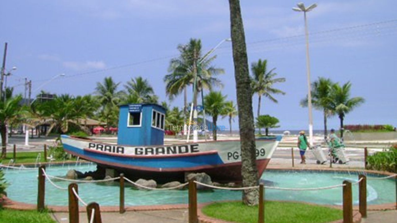 Apartamento para aluguel de temporada em Praia Grande (Aviação)