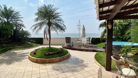 Ed. Grecia: 03 suites frente al mar con terraza privada y barbacoa