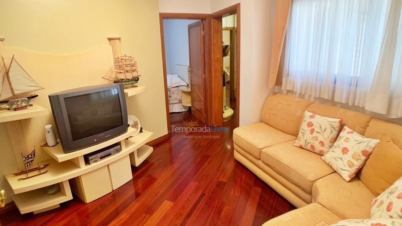 Apartment for vacation rental in Balneário Camboriú (Praia Central)