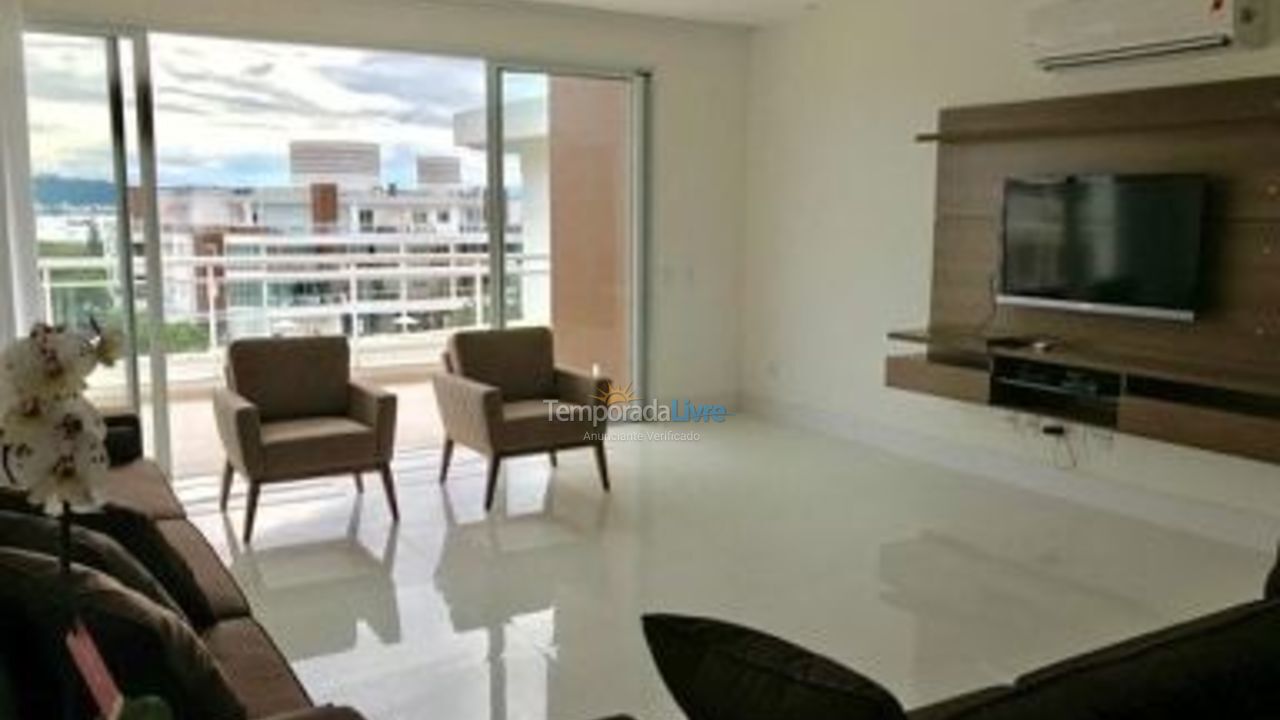 Apartamento para alquiler de vacaciones em Florianópolis (Cachoeira do Bom Jesus)