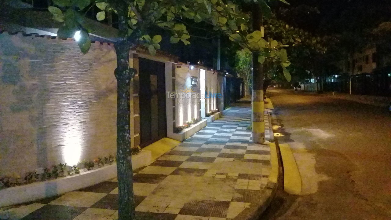 Apartamento para aluguel de temporada em Guarujá (Astúrias)