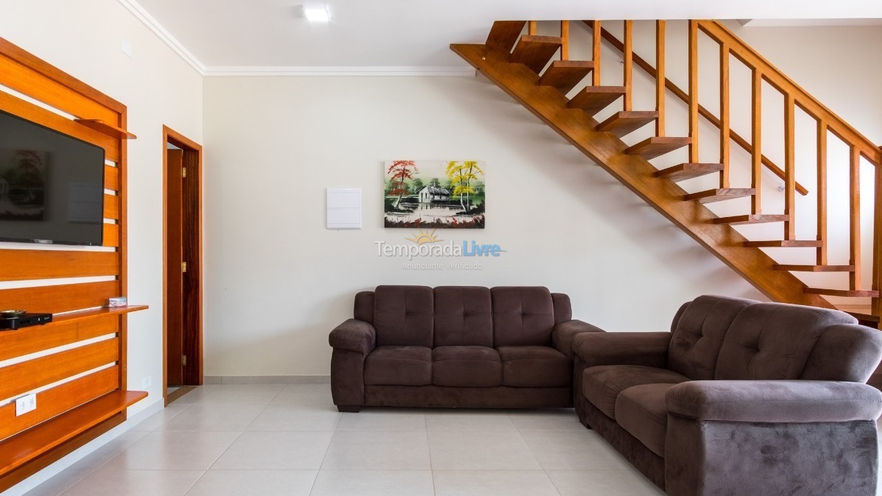 Apartamento para alquiler de vacaciones em Ubatuba (Praia das Toninhas)