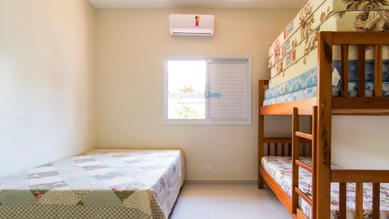 Apartamento para alquiler de vacaciones em Ubatuba (Praia das Toninhas)