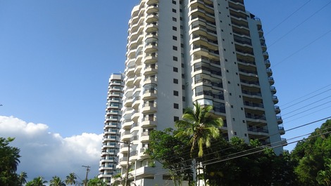 Prédio condomínio club