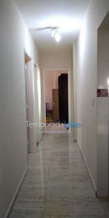 Apartamento para aluguel de temporada em Mongaguá (Centro)