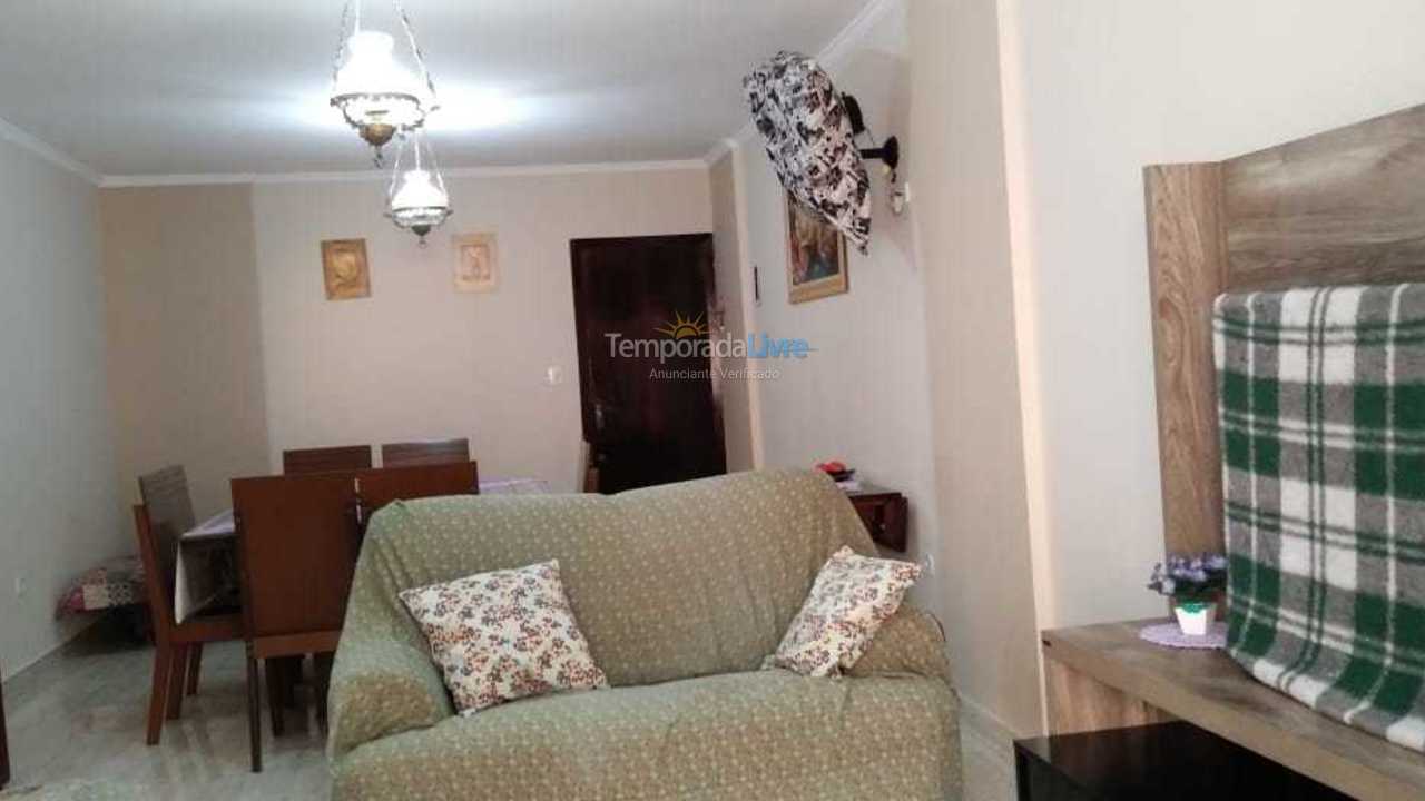 Apartamento para aluguel de temporada em Mongaguá (Centro)