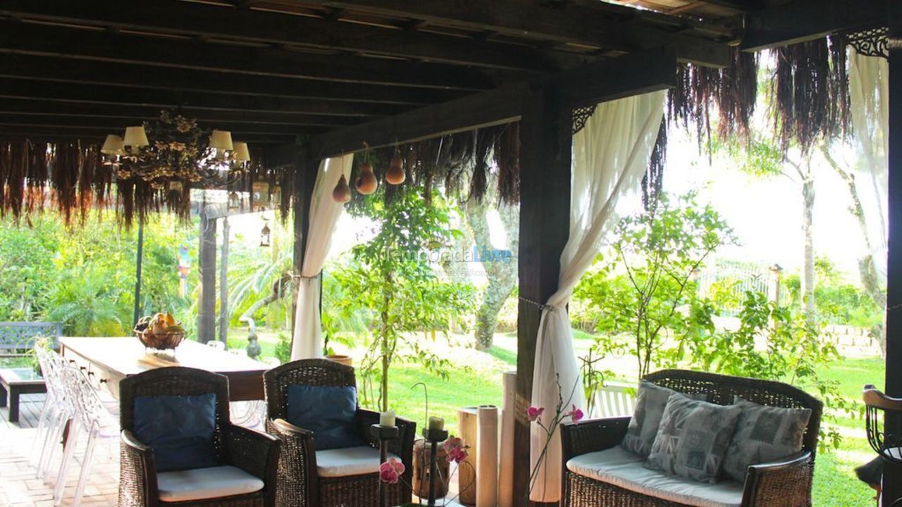 Casa para aluguel de temporada em Florianópolis (Cachoeira do Bom Jesus)
