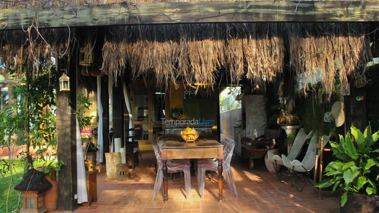 Casa para aluguel de temporada em Florianópolis (Cachoeira do Bom Jesus)