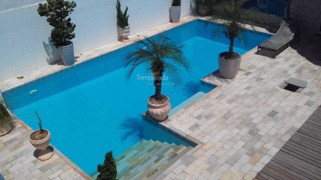 Casa para aluguel de temporada em Cabo Frio (Peró)