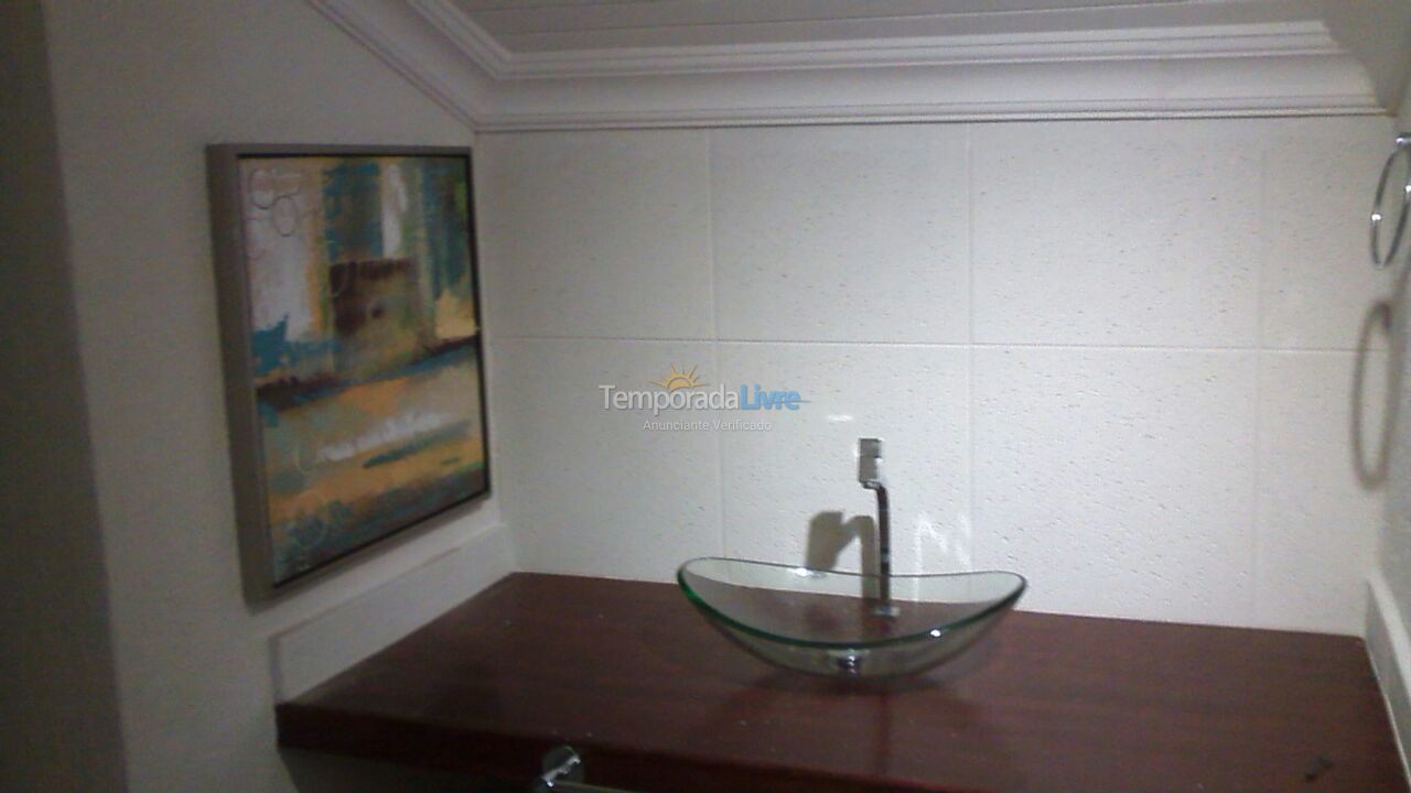 Casa para aluguel de temporada em Cabo Frio (Peró)